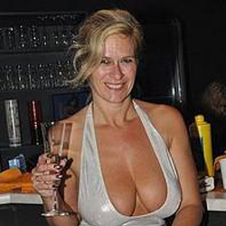 Femme mature en ligne sur secretdesir.fr