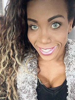 rencontre coquine:  Charlotte , 29 ans 