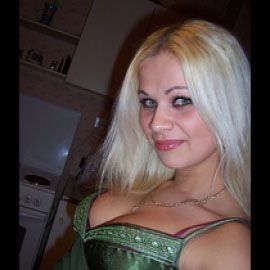 femme coquine européennes:  andrèa, 24 ans 