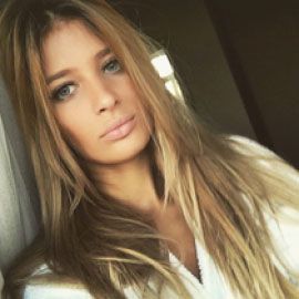 femme coquine européennes:  amèlia, 23 ans 